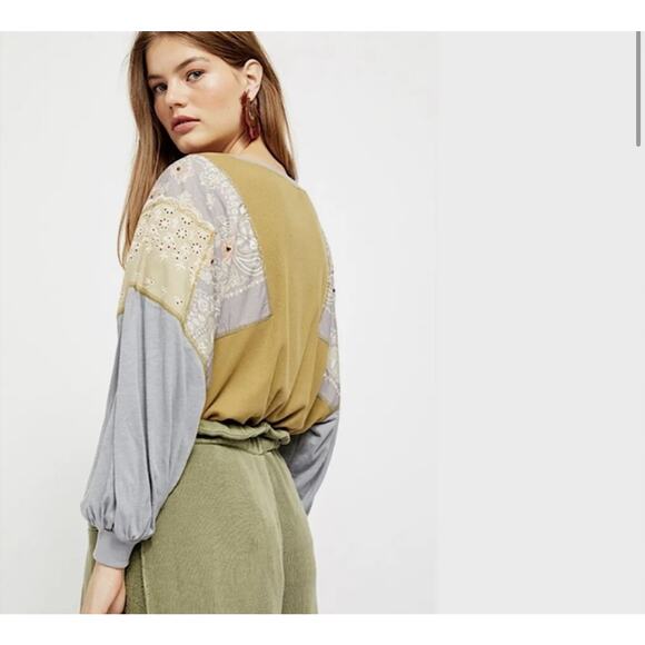 We The Free People Feelin’ It Tee Olive Green Patchwork Thermal Top Size Small - Picture 2 of 10